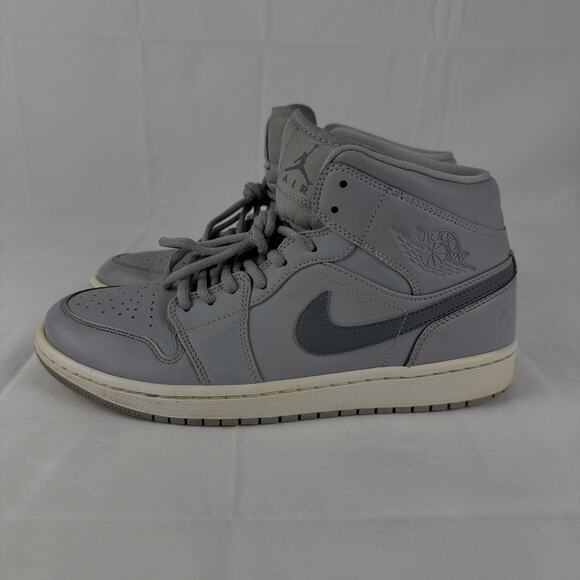 Nike Air Jordan 1 Mid Wolf Grey Men’s Size 8.5 Basketball Shoes Retro‎ OG - Picture 2 of 16